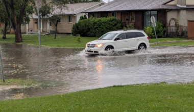 Flooded streets, underpasses create hazardous driving conditions in Winnipeg