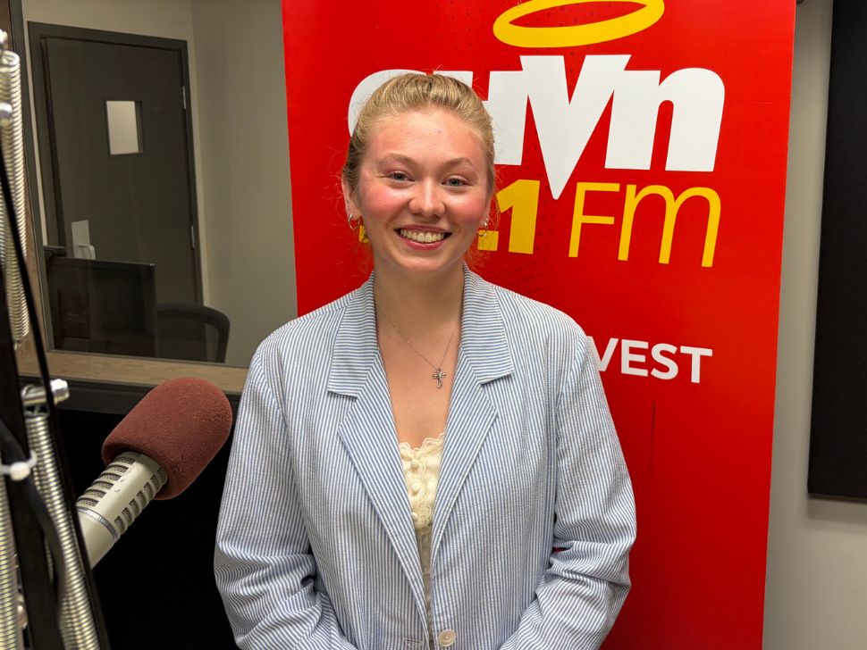 Worship or performance? Winnipeg writer encourages churches to ask hard questions
