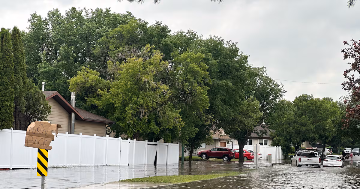 Regina experiences localized flooding due to rainfall - CTV News
