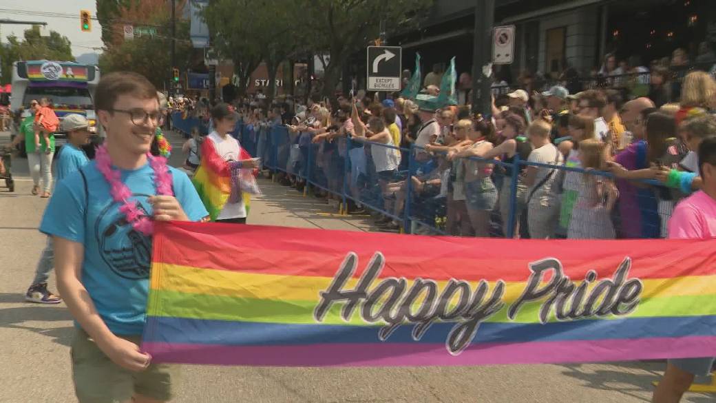 Click to play video: 'Pride festival organizers call for federal support'