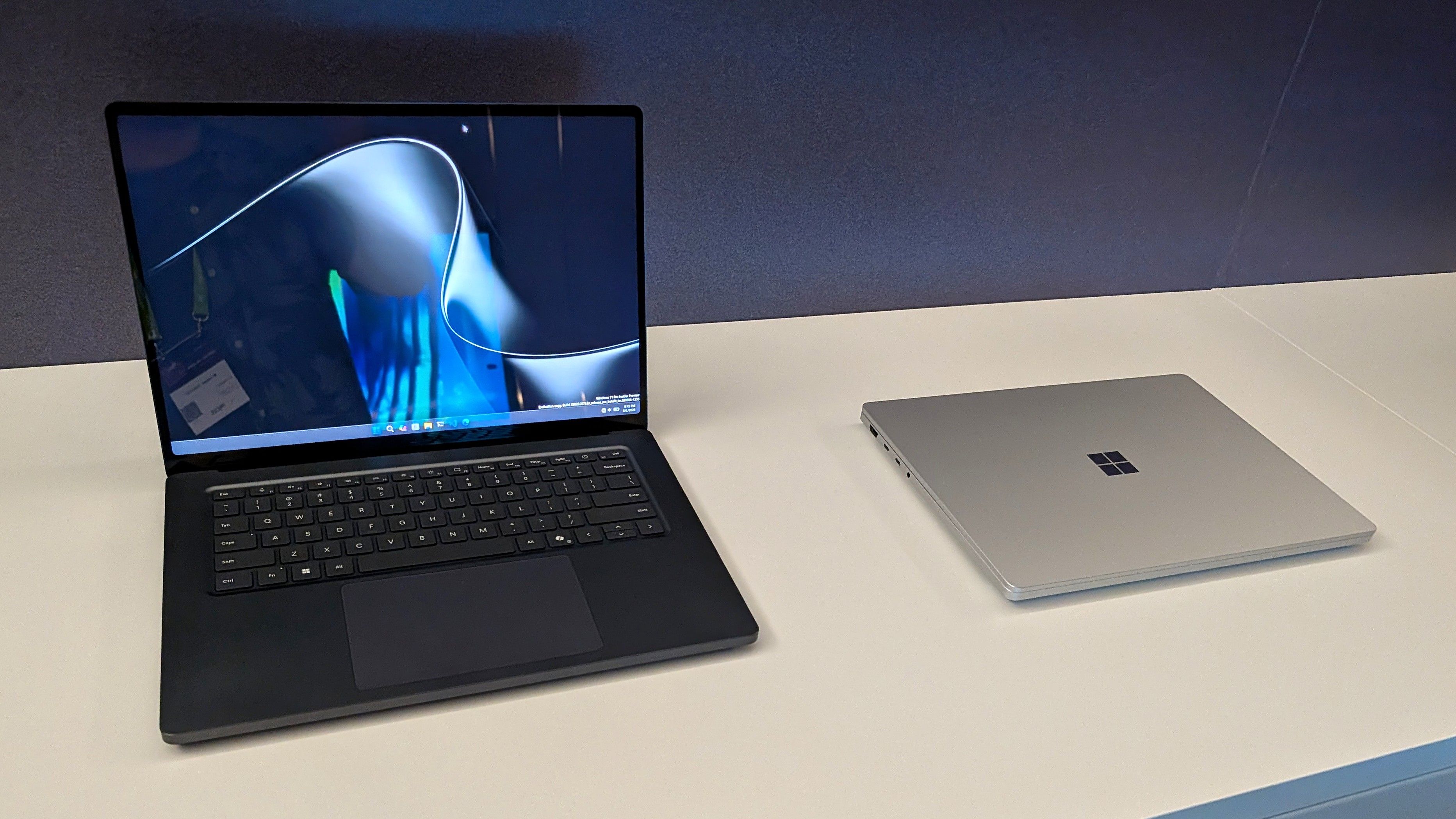 Surface Laptop Ultra