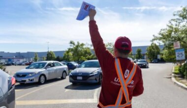 walmart unifor mississauga union