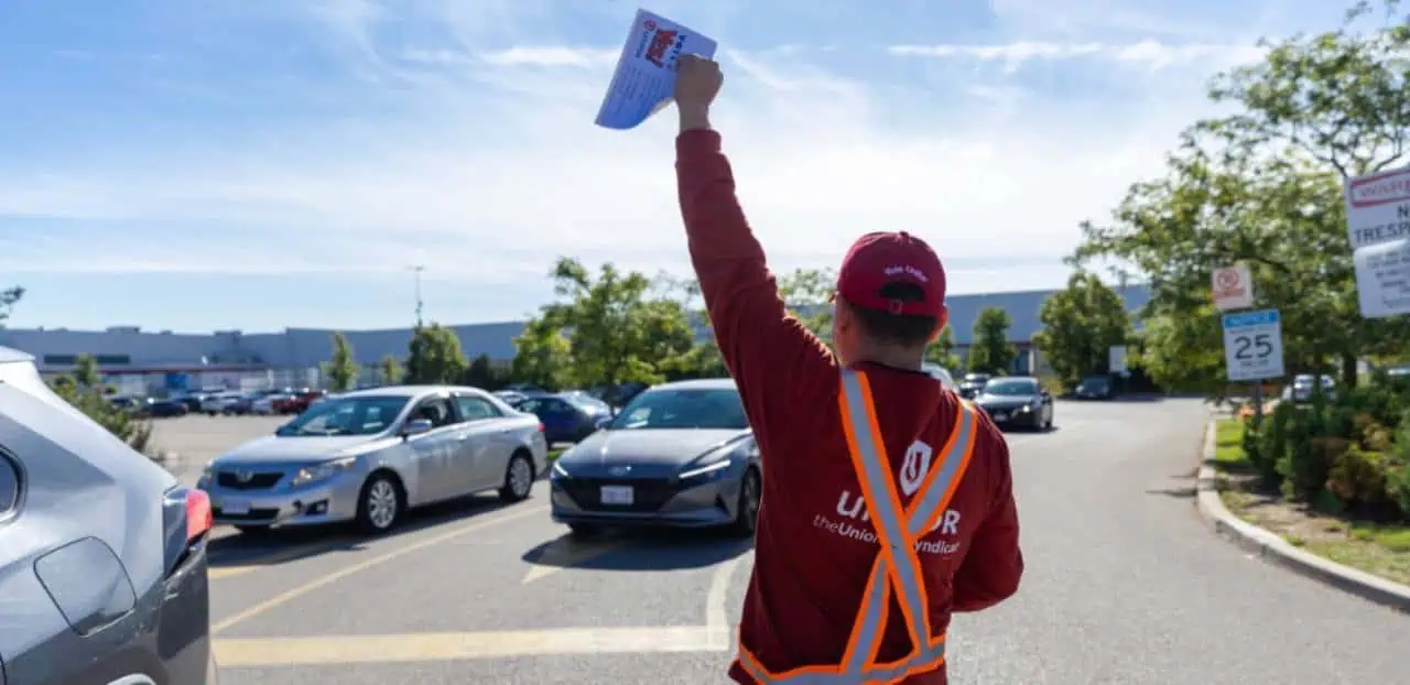 walmart unifor mississauga union