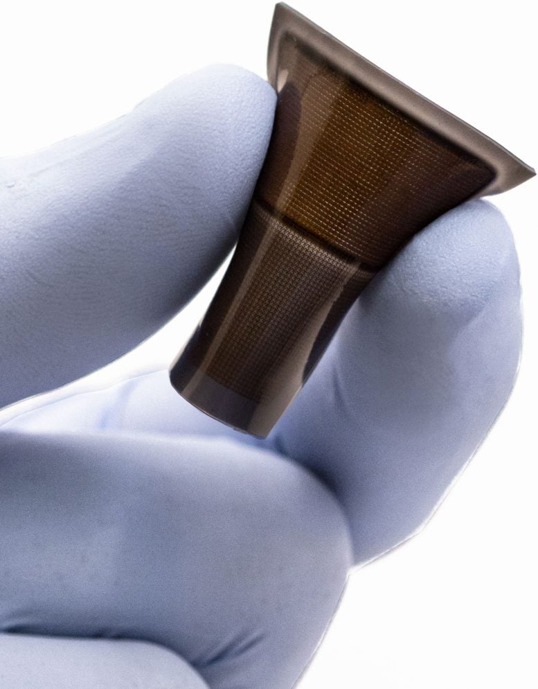 Wearable Ultrasound Patch Gently Bent