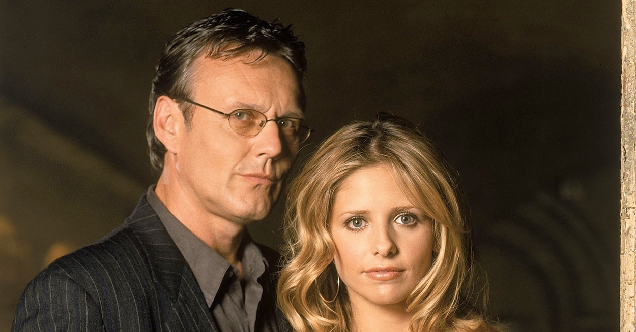 Sarah Michelle Gellar's Tribute To Late "Buffy" Co-Star Anthony Head Is Absolutely Heartbreaking - BuzzFeed