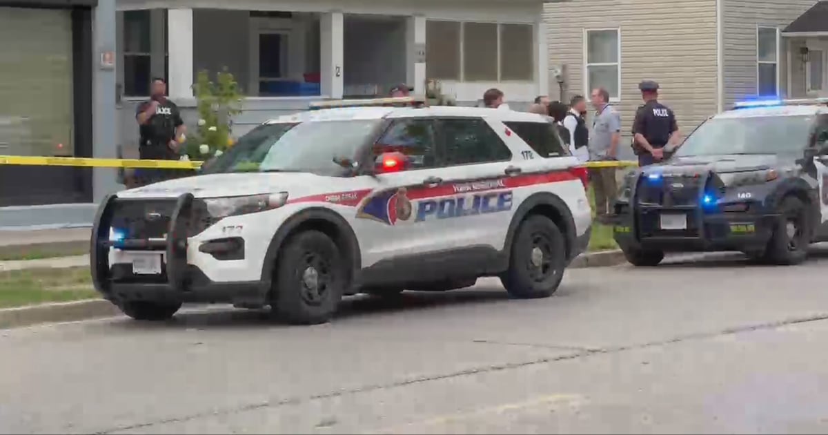Aurora homicide: 1 dead, 6 in custody