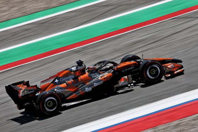 Oscar Piastri (AUS) McLaren F1 Team MCL40.
12.06.2026. Formula 1 World Championship, Rd 7, Barcelona-Catalunya Grand Prix, Barcelona, Spain, Practice Day.
- www.xpbimages.com, EMail: requests@xpbimages.com © Copyright: Charniaux / XPB Images