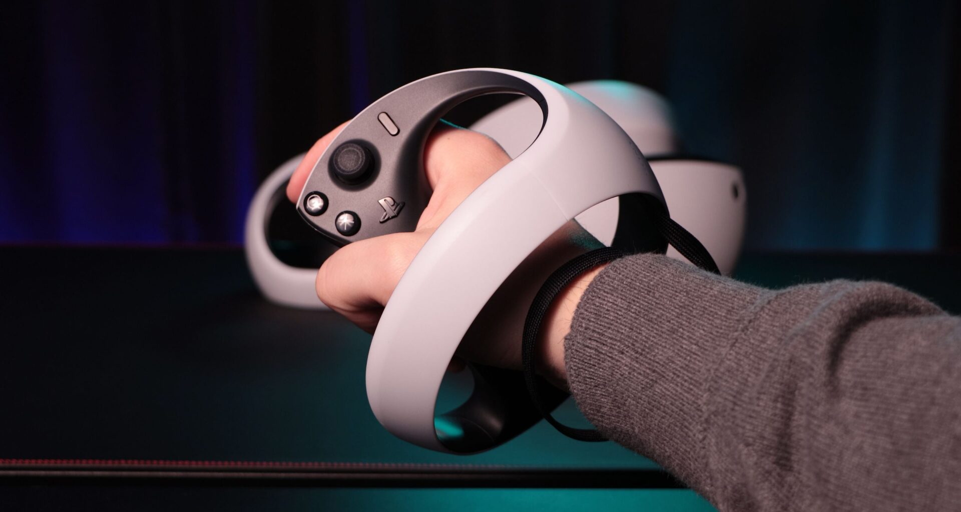 The Meta Quest 3S is losing its grip on the budget VR gaming market as Sony's discounted PSVR 2 starts to sell out