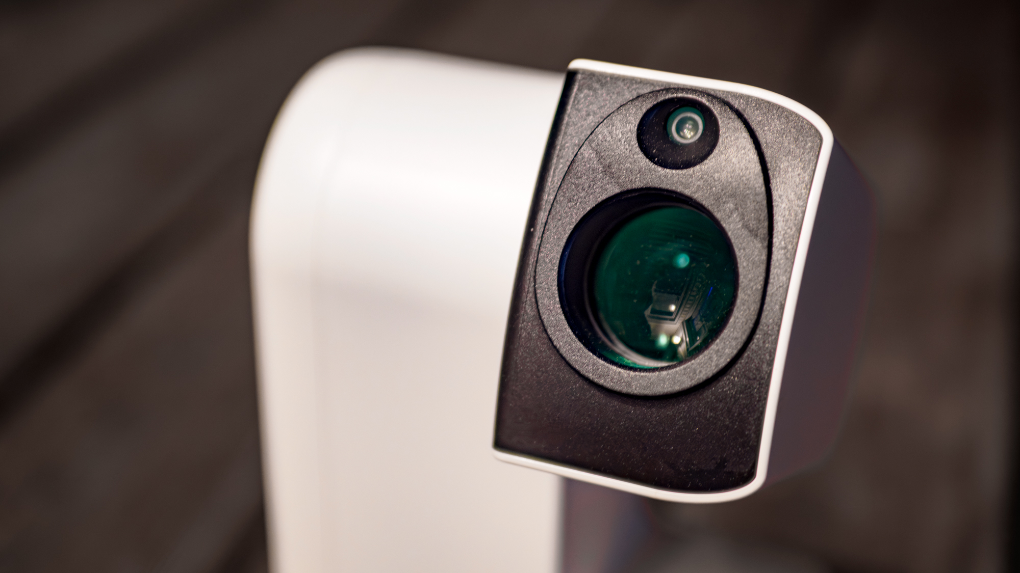Seestar S30 Pro lens closeup.