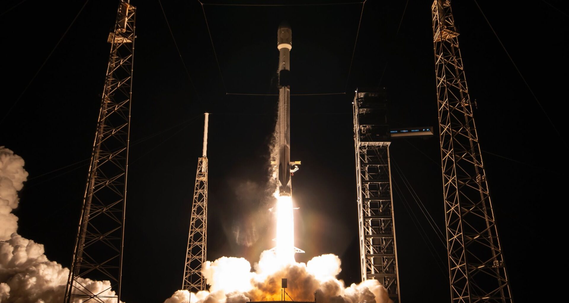 Watch SpaceX launch 15,000-pound SiriusXM satellite to orbit tonight