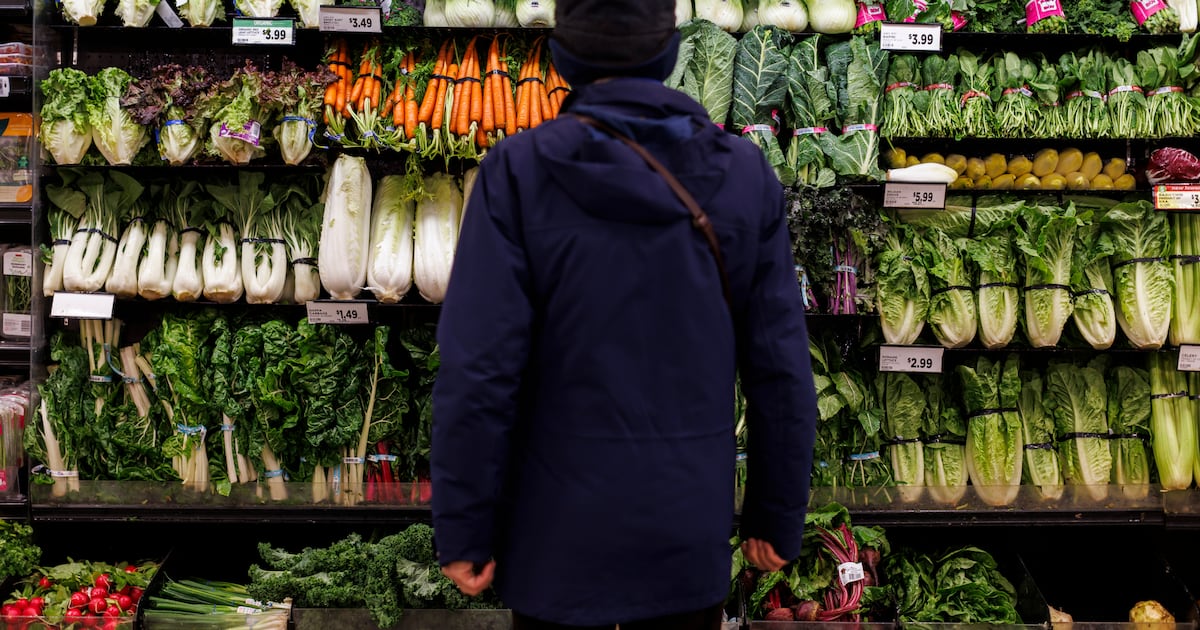 Canada food prices: Shoppers welcome plan to boost competition