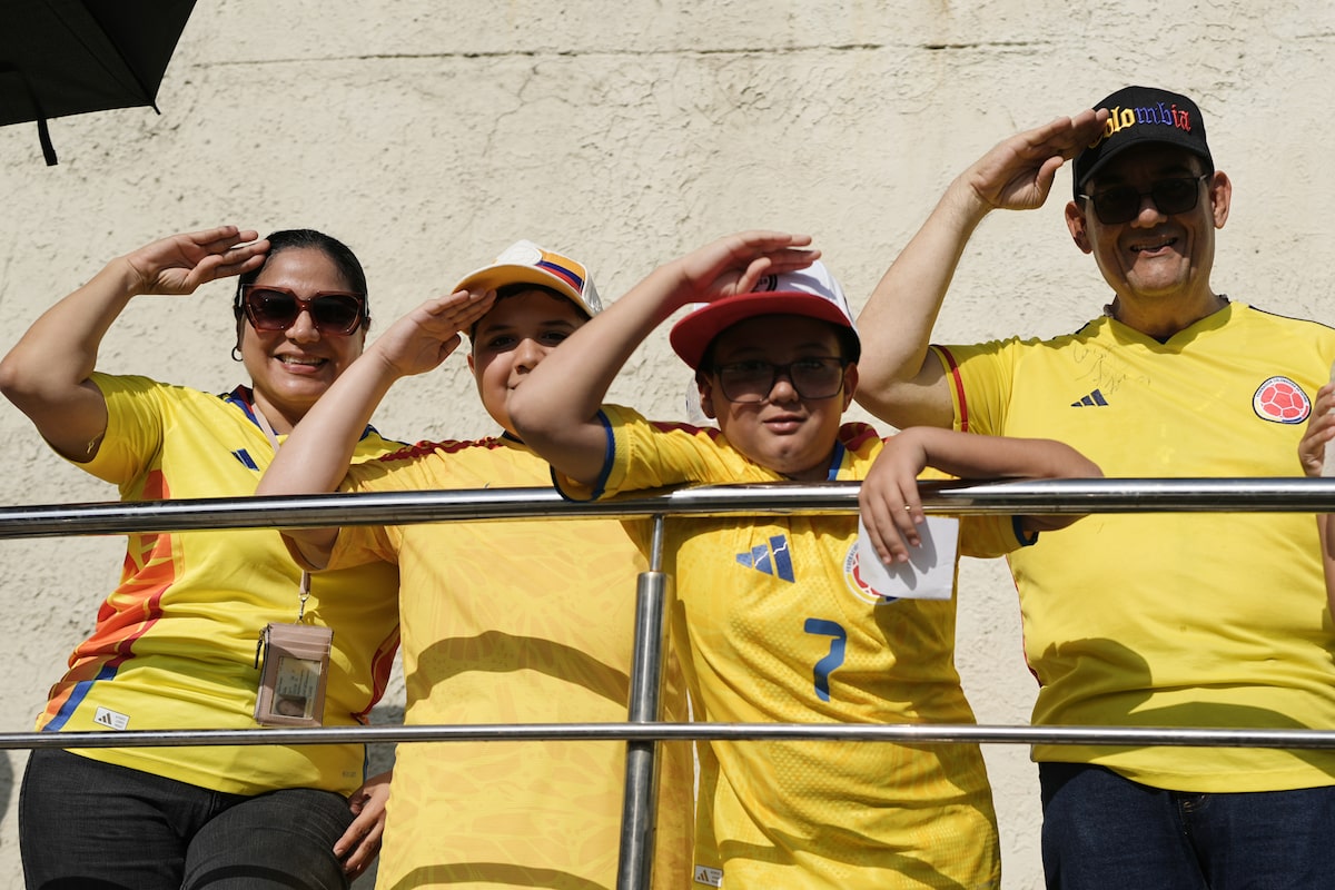 Colombia’s soccer jersey has become a symbol of political division