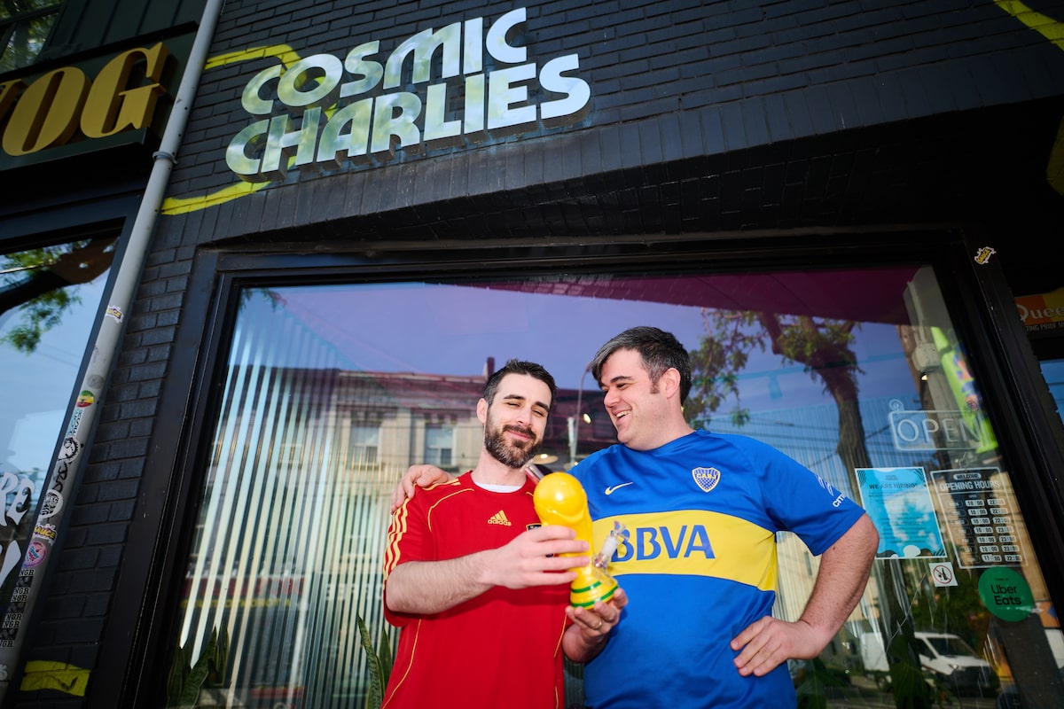 Canadian pot shops aim to score on World Cup tourists in search of legal marijuana