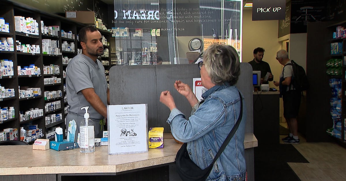 Ontario drug shortage: pharmacist sounds alarm