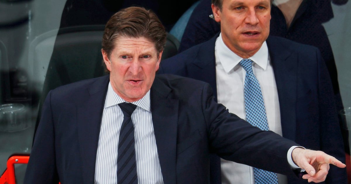 Edmonton Oilers officially name Mike Babcock head coach