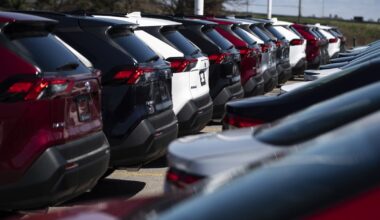 Auto sales: May sales fall 1.7%, says DesRosiers