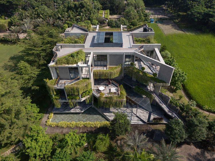 Ara Manor / Reincarnation - Image 1 of 41