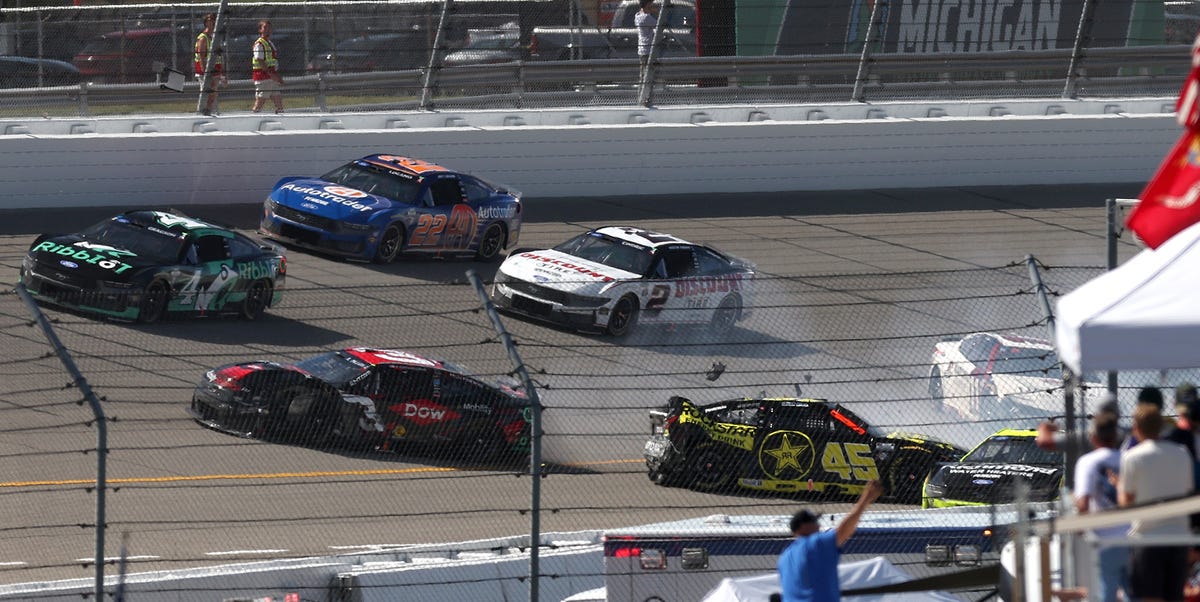 NASCAR Michigan Notebook: Michigan’s Rare Big Wrecks Shake Up NASCAR Standings
