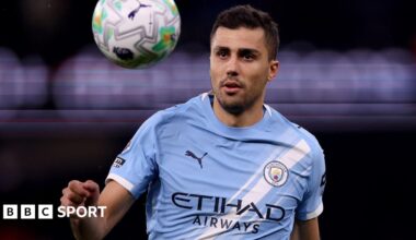 Rodri in Premier league action for Manchester City during the 2025-26 season