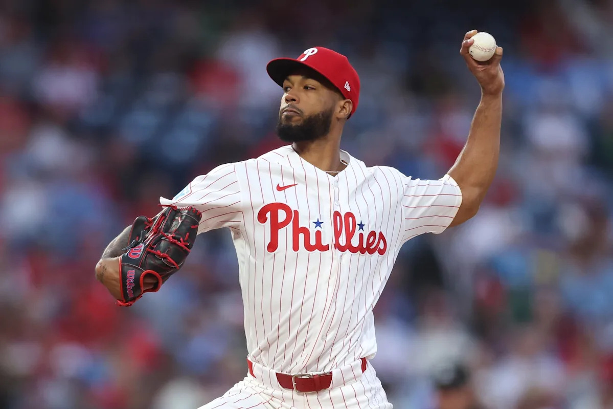 Phillies Cristopher Sanchez sets new MLB record for left-handed pitchers