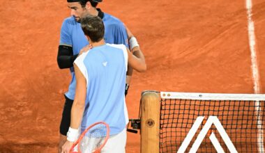 Berrettini retires to send Arnaldi into semis - Roland-Garros 2026