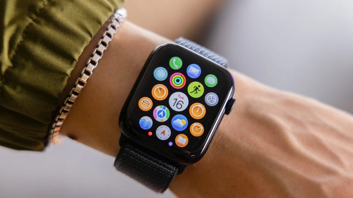 Confirmed: watchOS 27 Does in Fact Support Apple Watch Series 9