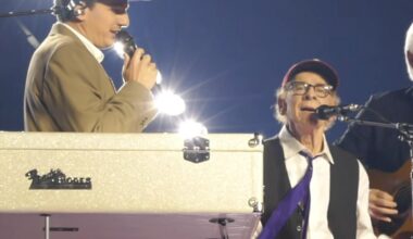 Watch Art Garfunkel Sing 'The Boxer' With Charlie Puth at MSG