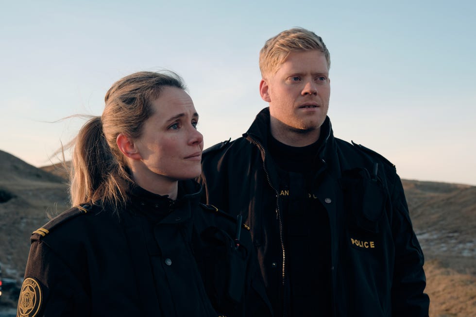 lara johanna jonsdottir, vigfus Þormar gunnarsson, black sands
