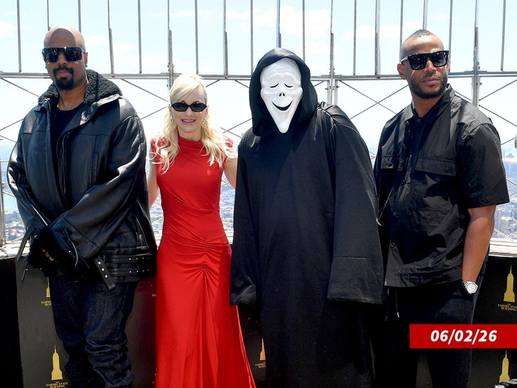 sub-anna-faris-wayans-brothers-getty-1
