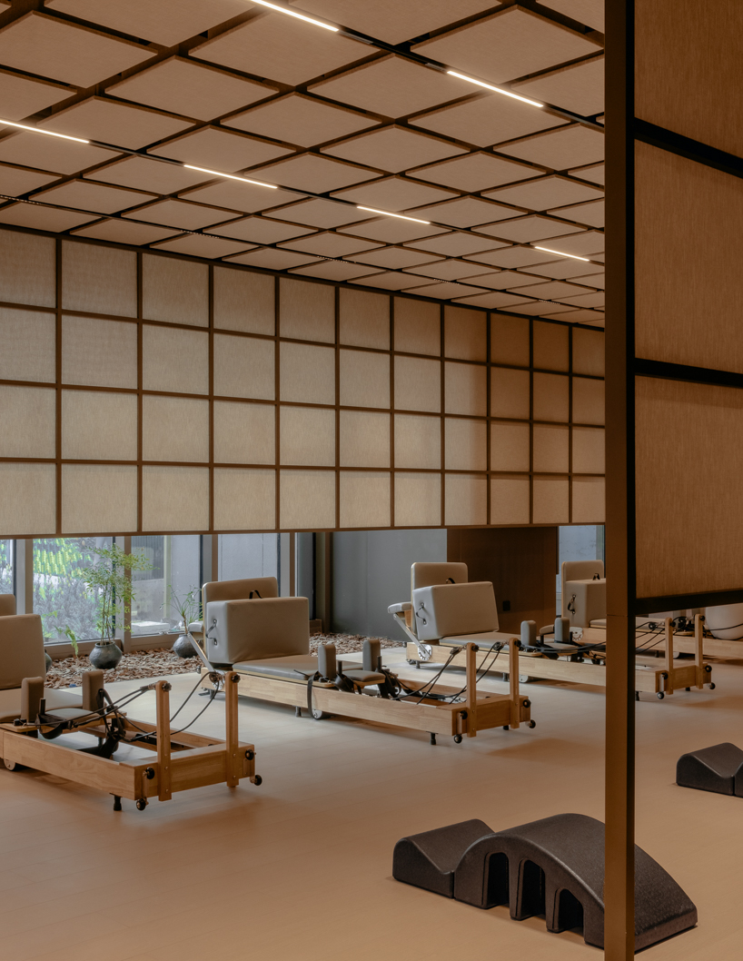 PLAT ASIA uses box-like frames to connect fitness, dining, and play in beijing community hub - 6