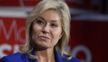 Bonnie Crombie eyes political return with run for Mississauga mayor