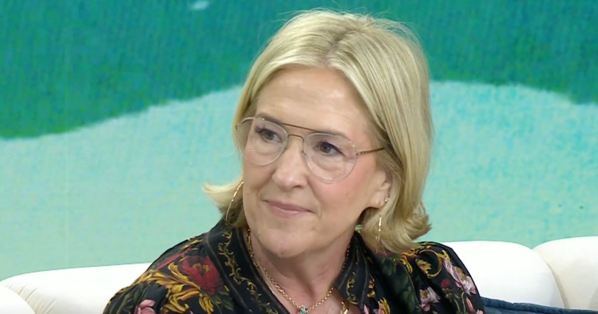 Brene Brown Explains Why Social Media Hurts Our Mental Health