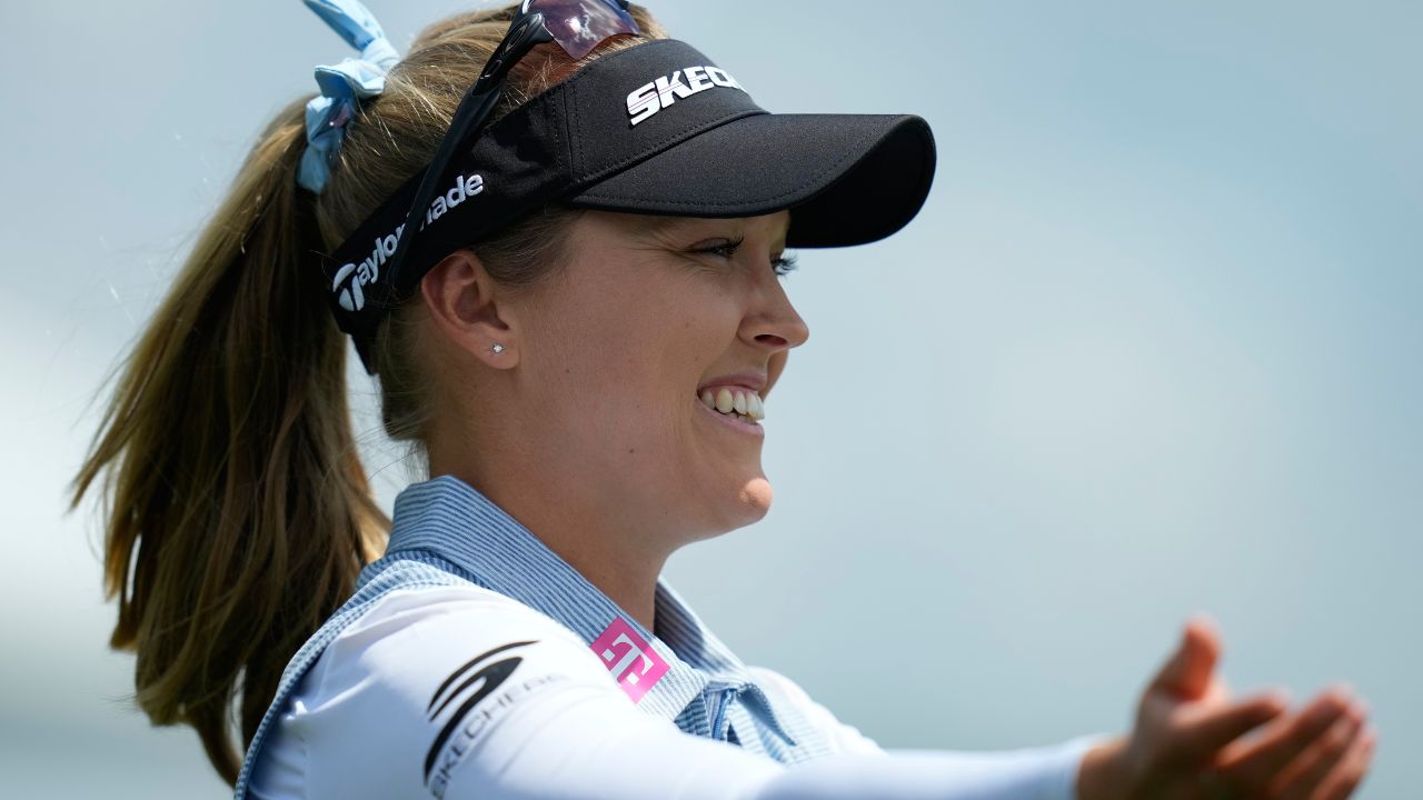 New aunt Brooke Henderson enjoys 'heavenly' start to Women's PGA Championship