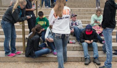 Kids shouldn’t be getting smartphones before the age of 13, study finds