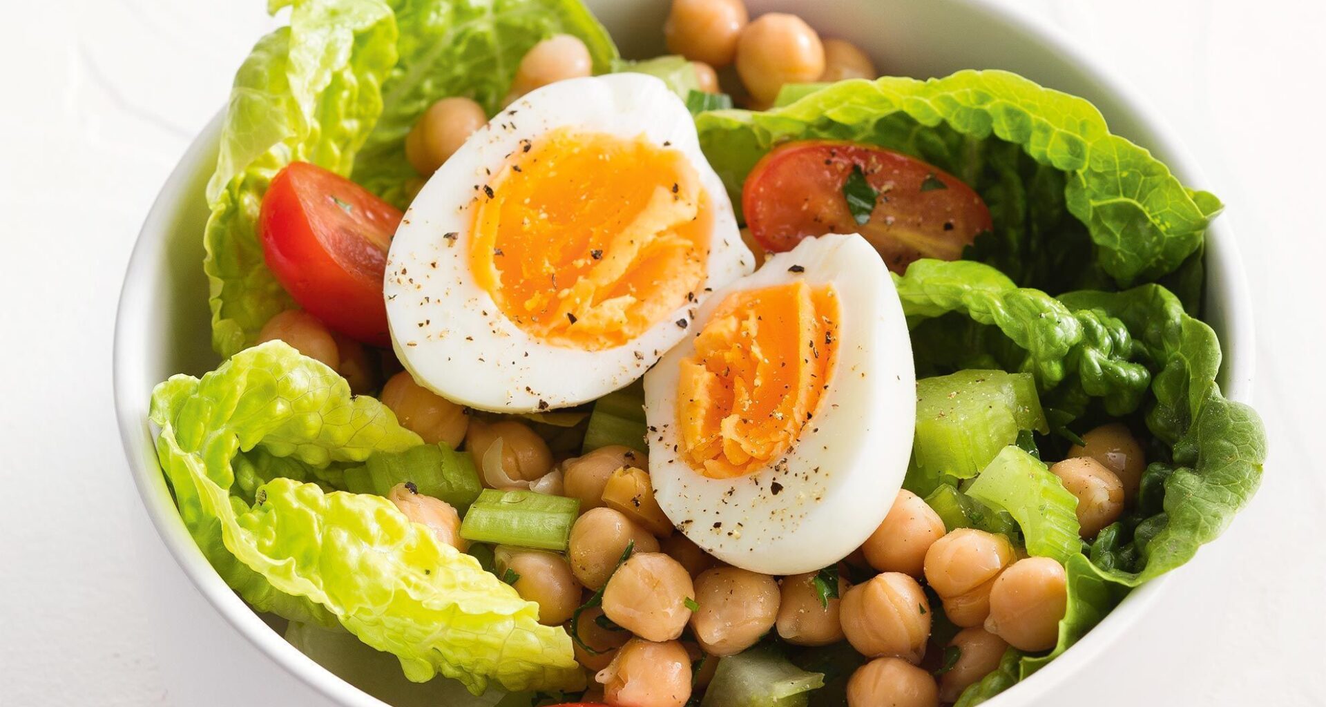 Baby cos, cherry tomato and chickpea salad