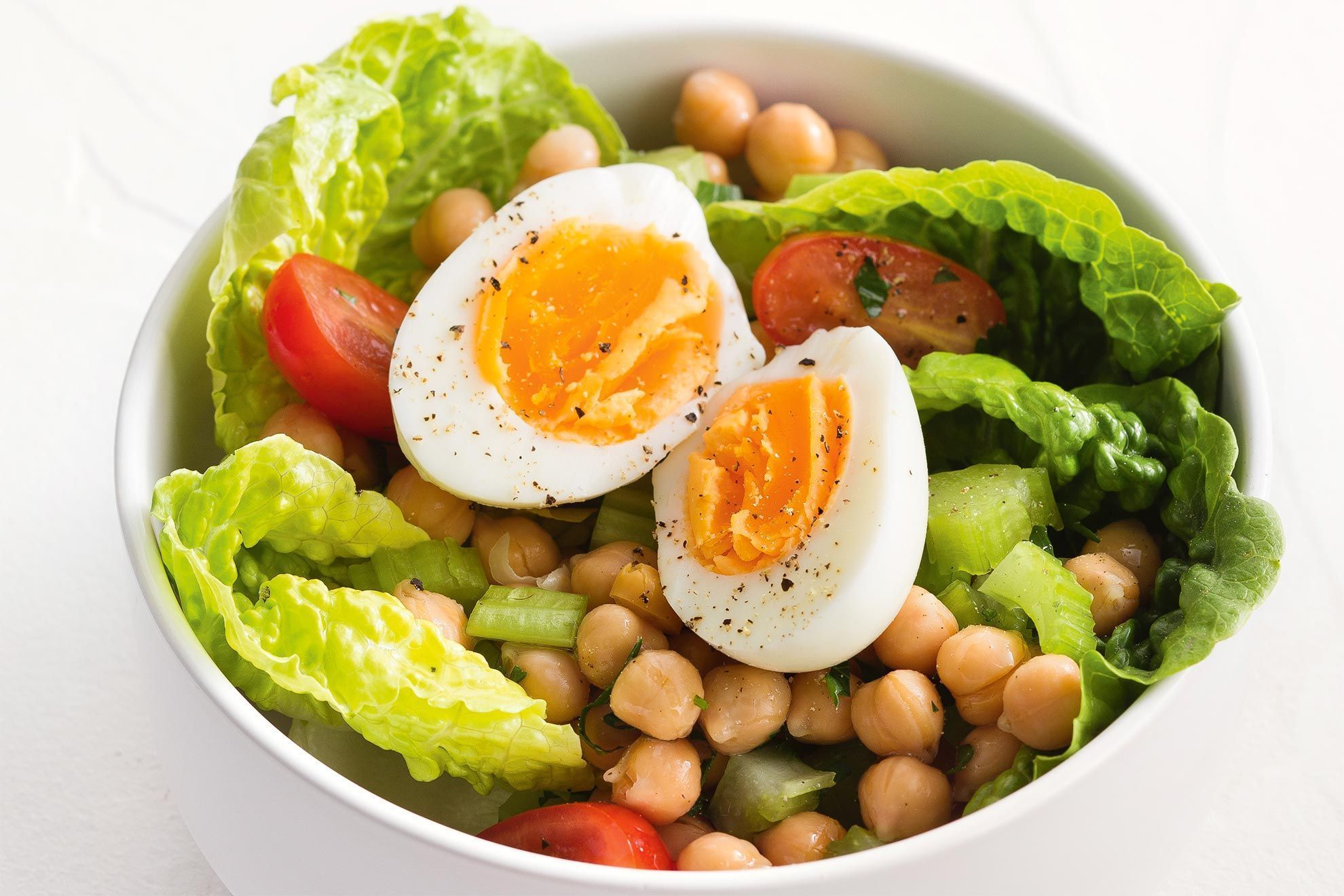 Baby cos, cherry tomato and chickpea salad