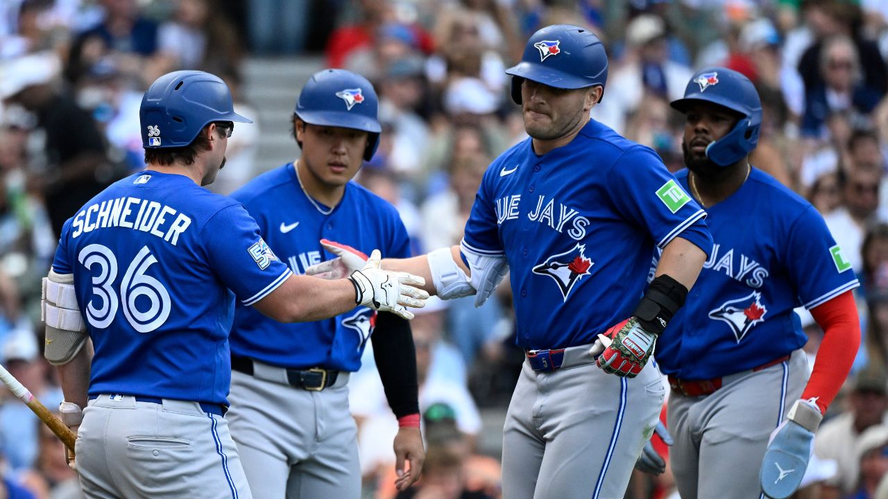 Blue Jays-Cubs series finale postponed due to inclement weather
