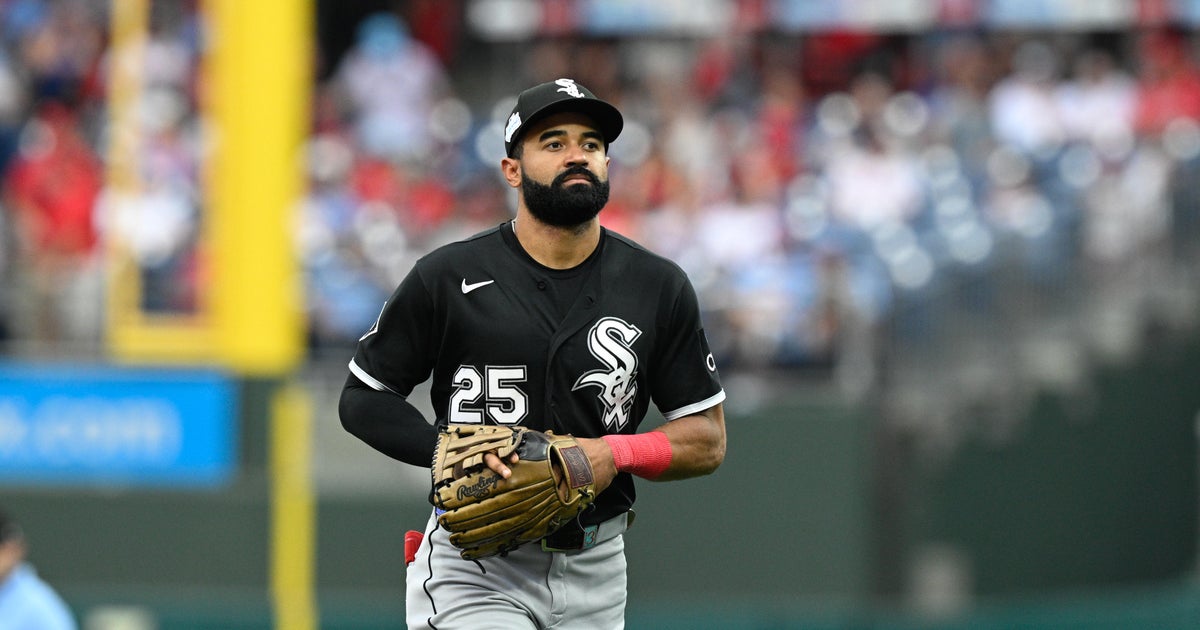 Phillies acquire veteran OF Derek Hill in trade with Chicago White Sox