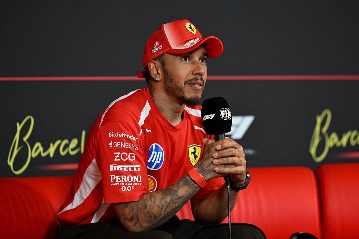 Lewis Hamilton makes Milan Fashion Week appearance after Ferrari F1 win