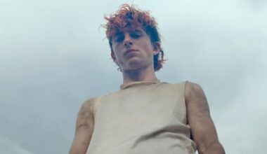 Timothée Chalamet Takes a Swipe at Oscars After Knicks’ NBA Finals Win