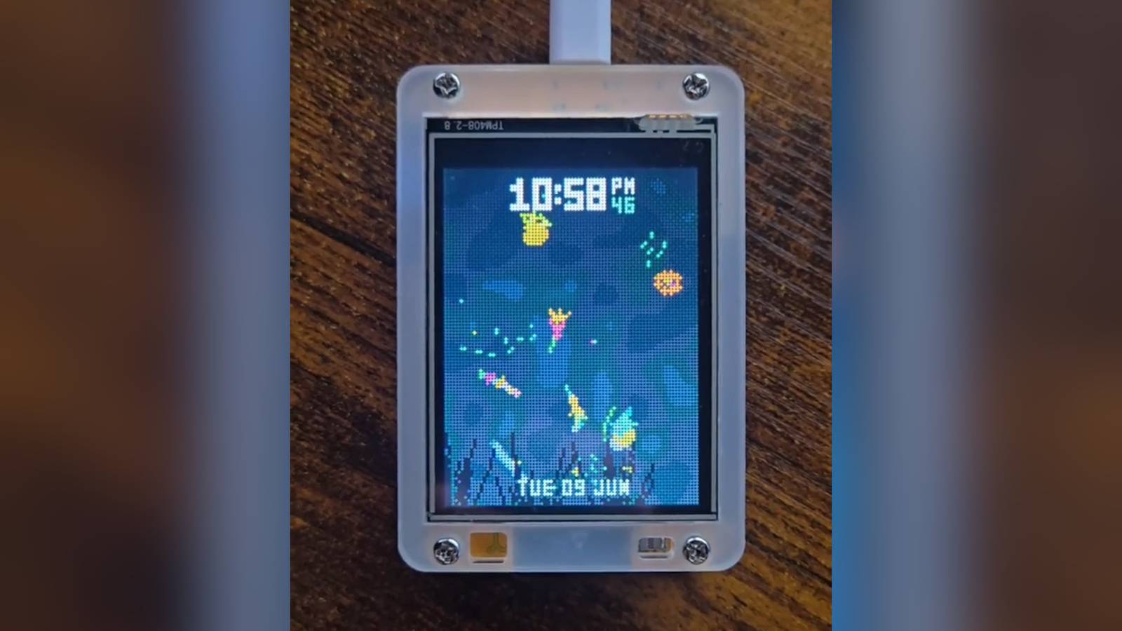 You, too, can run this adorable pixel aquarium on your EP32 CYD