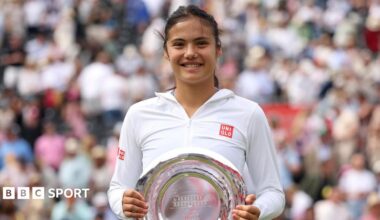 Emma Raducanu poses with her Queen's runner-up trophy