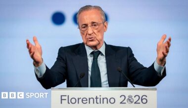 Florentino Perez makes his candidate presentation for the presidency of Real Madrid