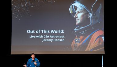 Astronaut Jeremy Hansen says he was surprised by Canadians' support for Artemis II