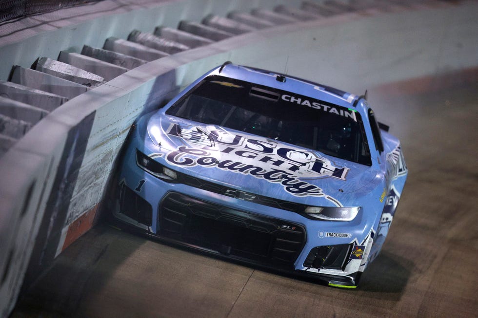 nascar cup series cracker barrel 400