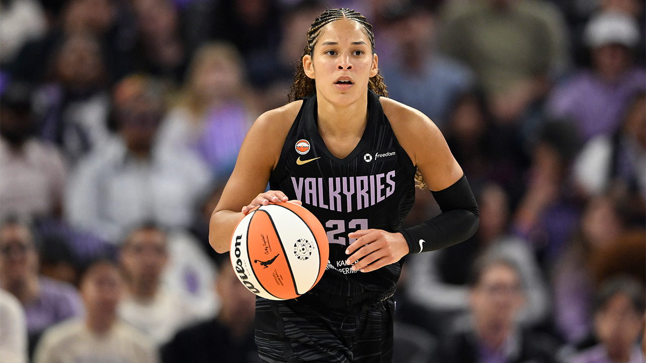 Gabby Williams Eighth, Veronica Burton 31st in First All-Star Voting Returns