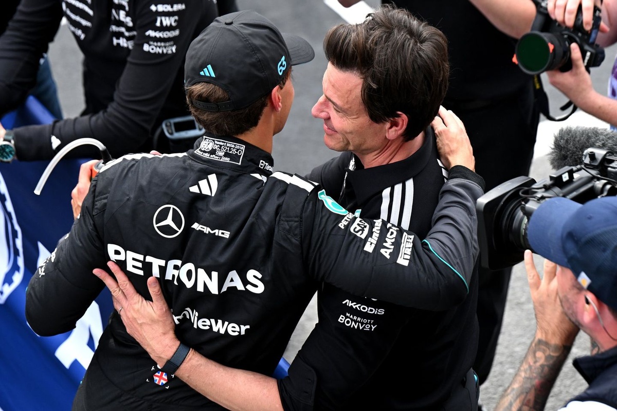 George Russell explains Toto Wolff's "just drive" radio message