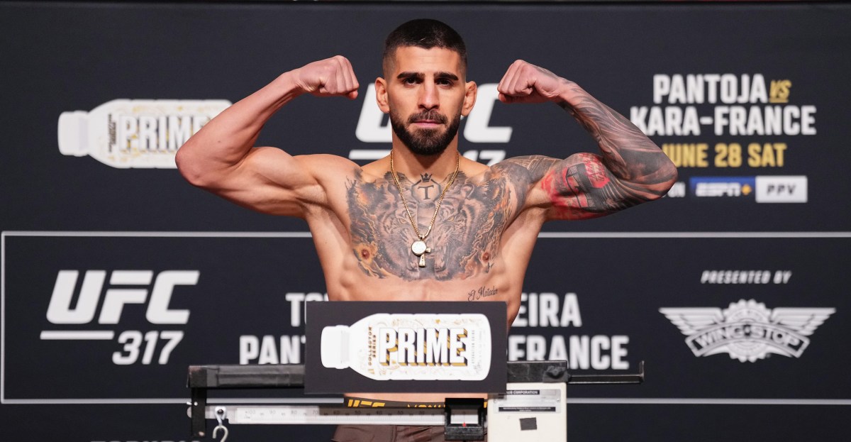 UFC White House weigh-in video: Topuria vs. Gaethje