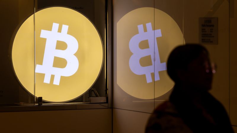 Bitcoin loses its luster as traders chase AI wave