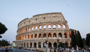 Dana White Reveals What UFC Colosseum Event Would Take
